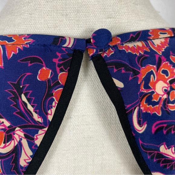 Veronica Beard 100% silk plum floral batik print blouse Sz 4 - Picture 4 of 7